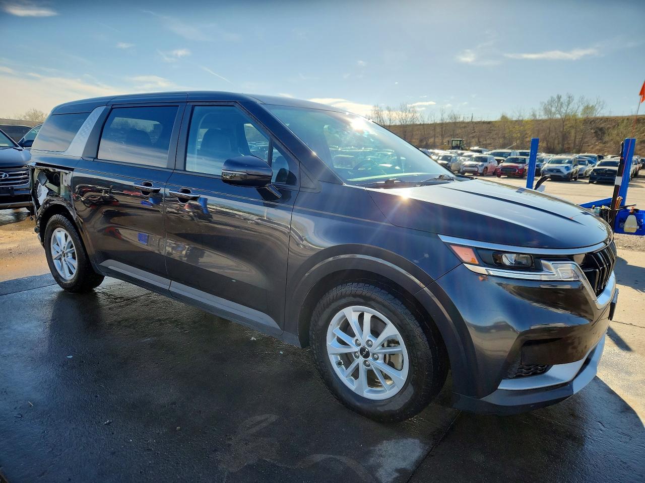 2022 Kia All other VIN KNDNB4H38N6132532 photo 4