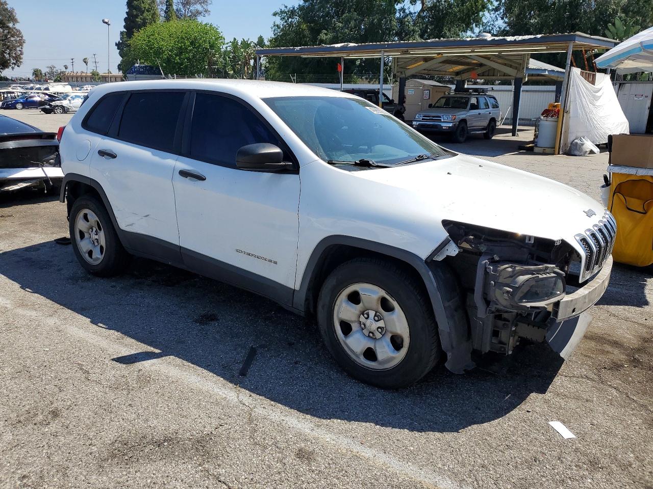 2015 Jeep Grand cher VIN 1C4PJLAB6FW516897 photo 4