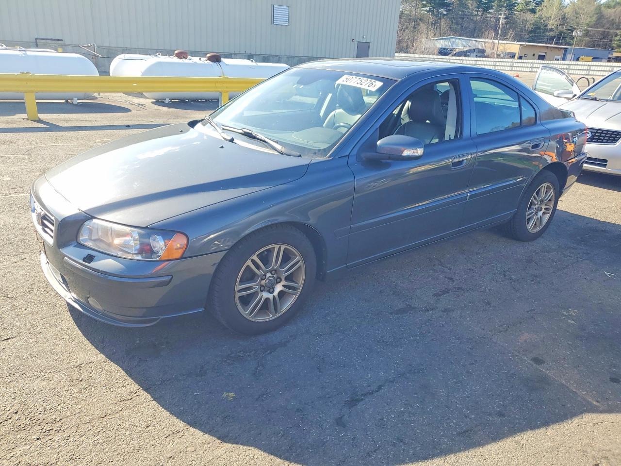 2008 Volvo S60 VIN YV1RH592582684488 photo 1