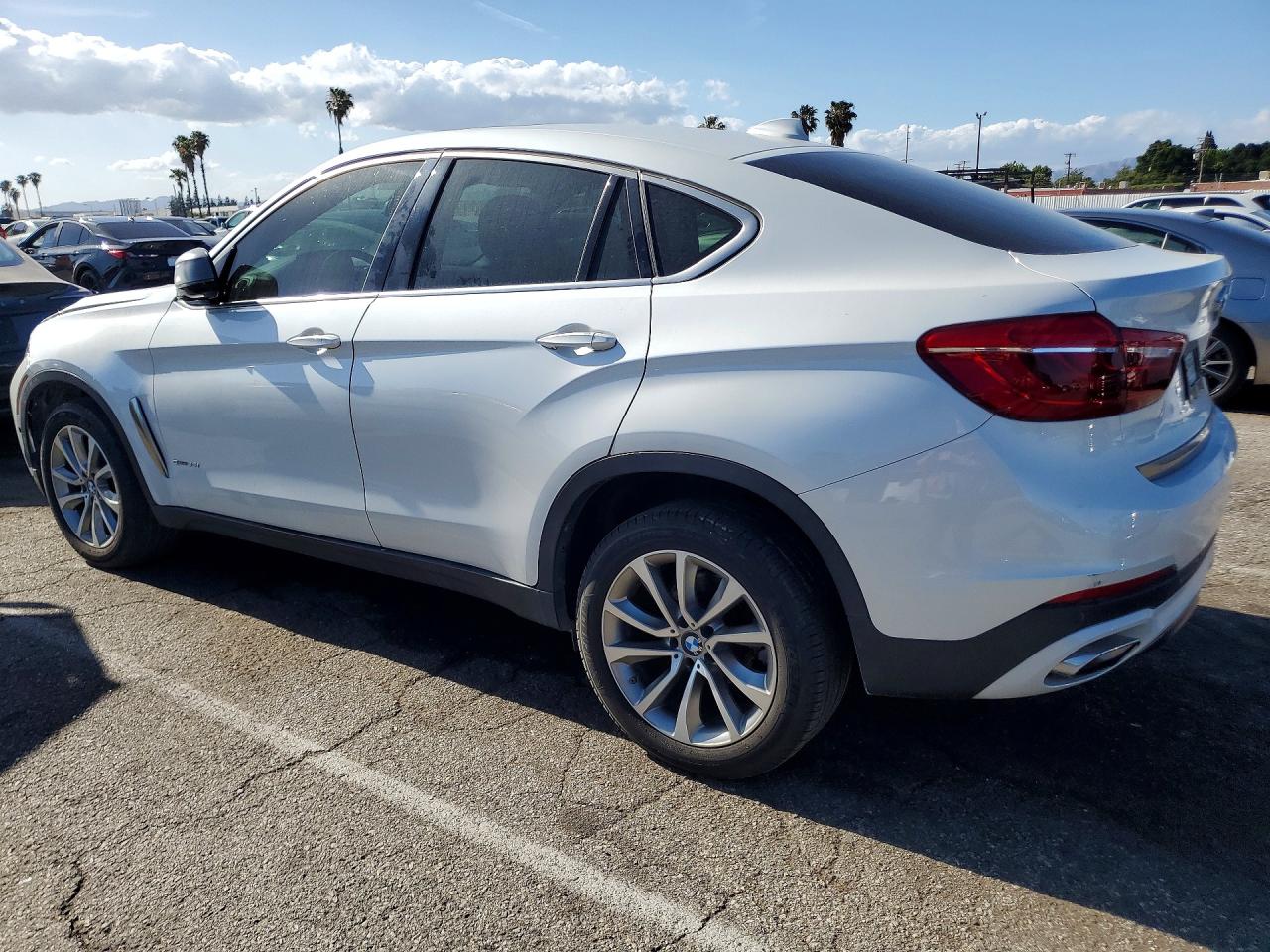 2019 BMW X6 VIN 5UXKU0C52K0S97665 photo 2