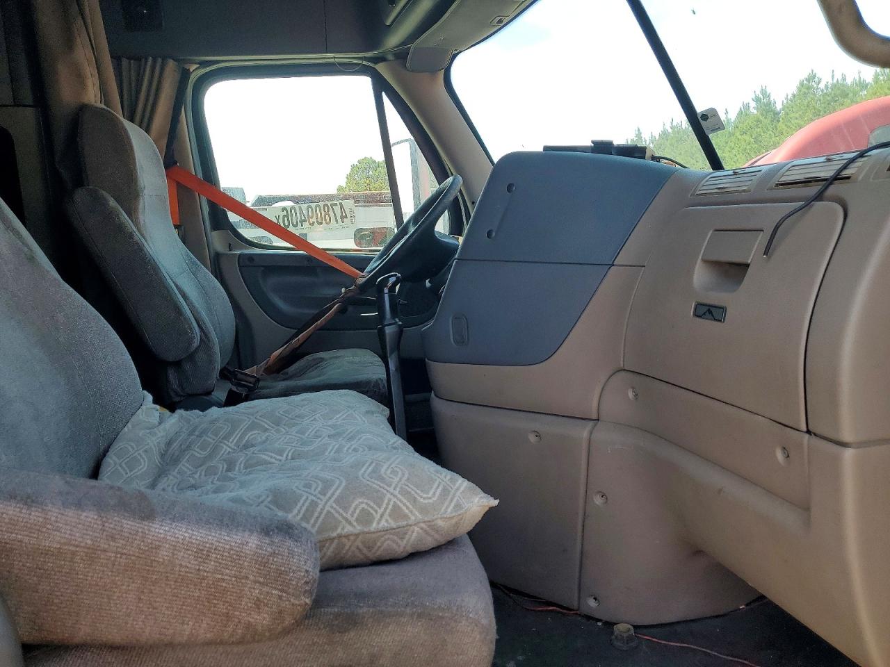 2012 FREIGHTLINER All other VIN 1FUJGLDR2CSBS8917 photo 5