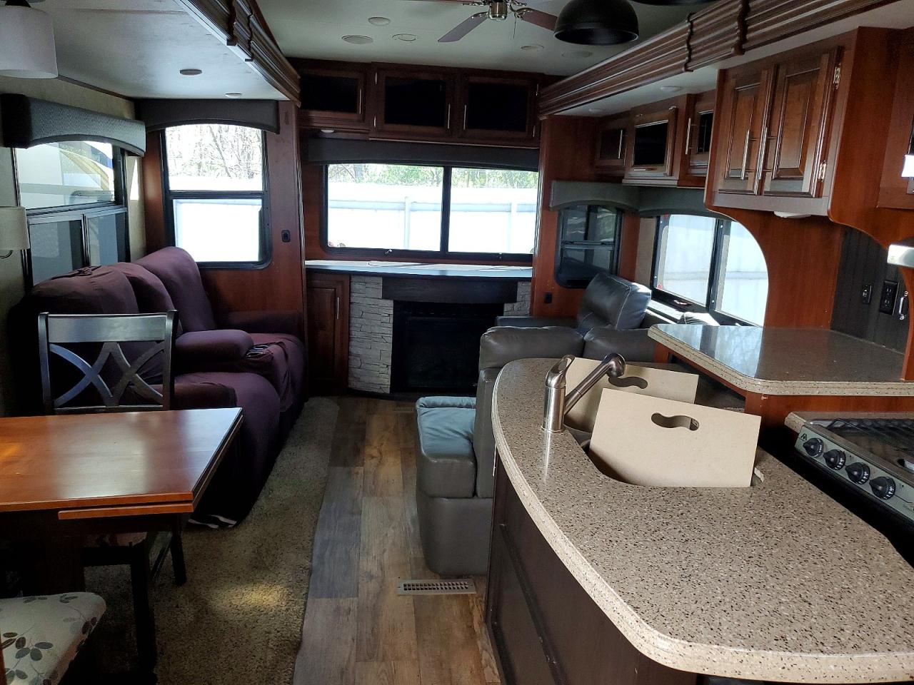 2017 JAYCO Eagle seri VIN 1UJCJ0BU9H1WE0140 photo 6