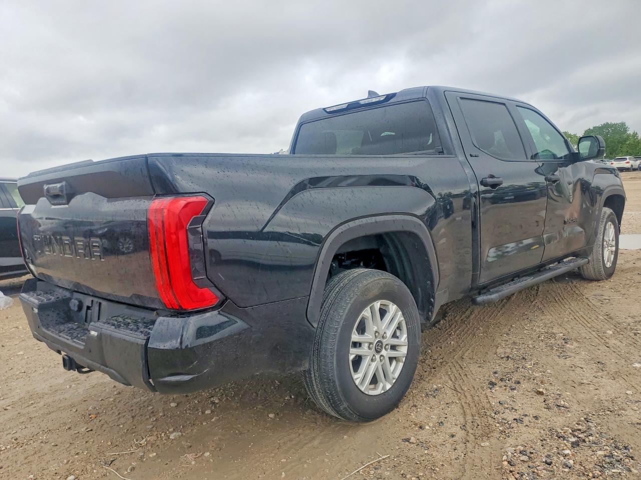 2024 Toyota Tundra VIN 5TFLA5EC0RX023129 photo 3