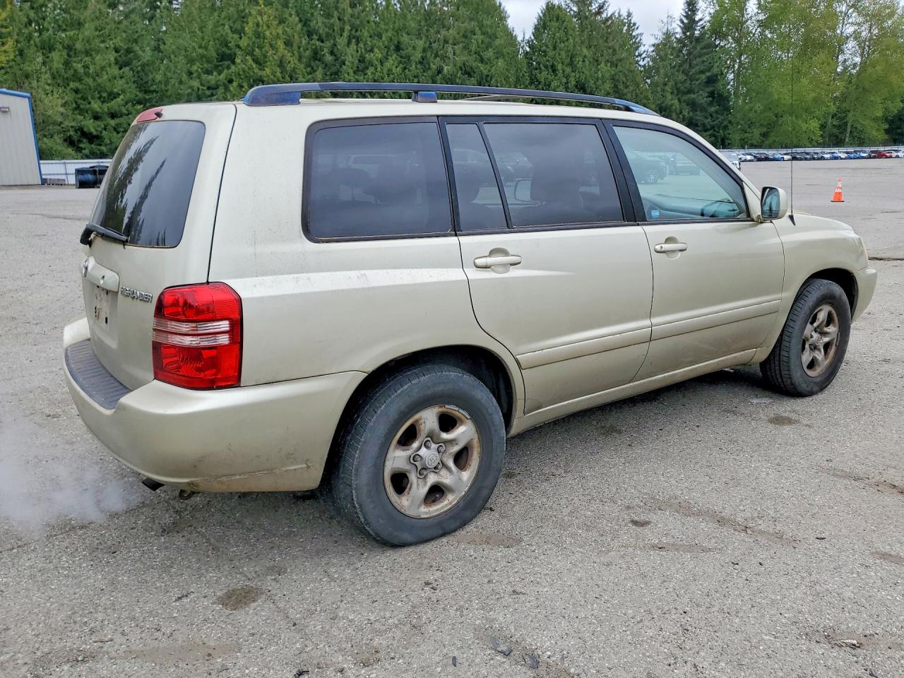 2003 TOYOTA Highlander VIN JTEGD21A830060095 photo 3