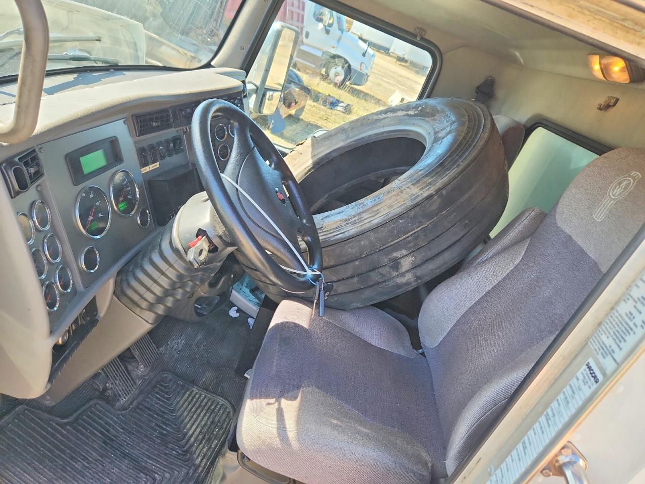 2021 KENWORTH All other VIN 2NKHHM6X3MM418373 photo 5