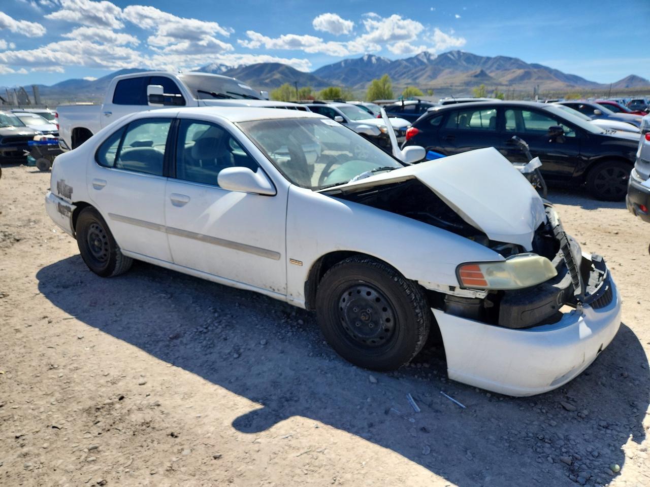2001 Nissan Altima VIN 1N4DL01DX1C213196 photo 4