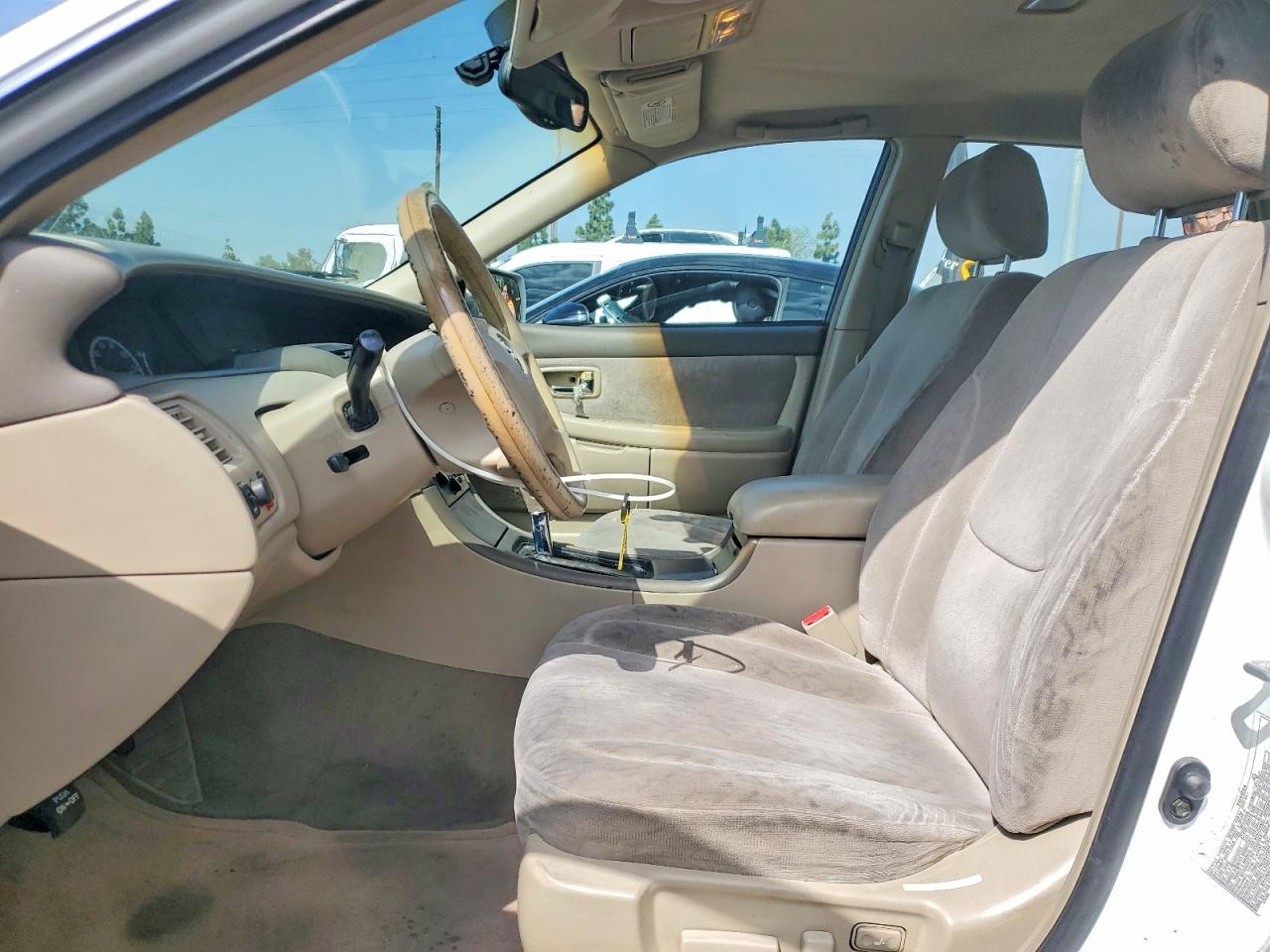 2002 Toyota Avalon VIN 4T1BF28B82U245502 photo 7