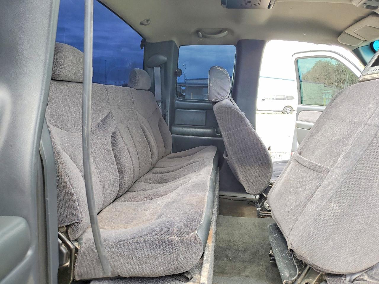 2000 GMC SIERRA VIN 1GTEC19V6YZ129479 photo 10