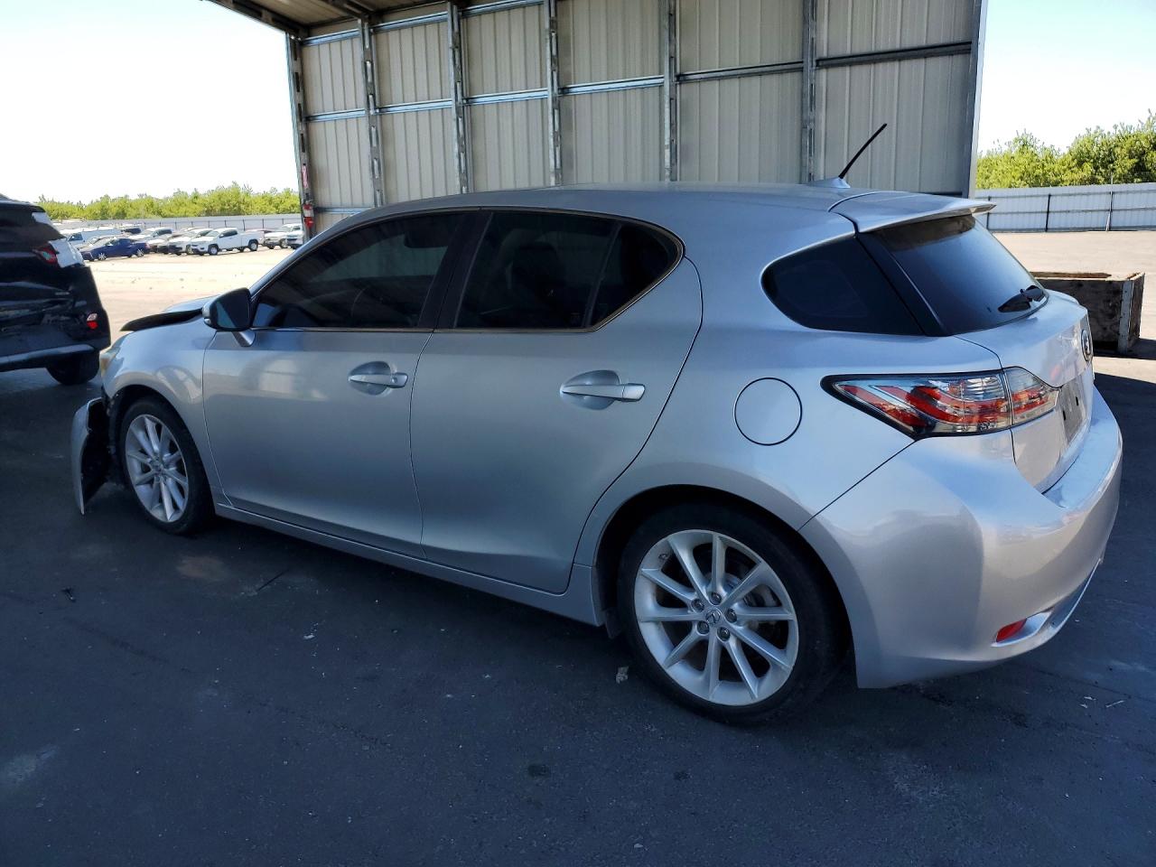 2013 Lexus Ct 200 VIN JTHKD5BH0D2154231 photo 2