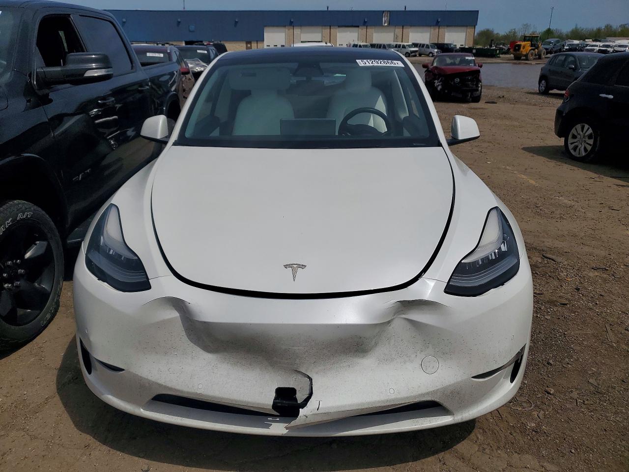 2020 Tesla Model y VIN 5YJYGDEE8LF039550 photo 5