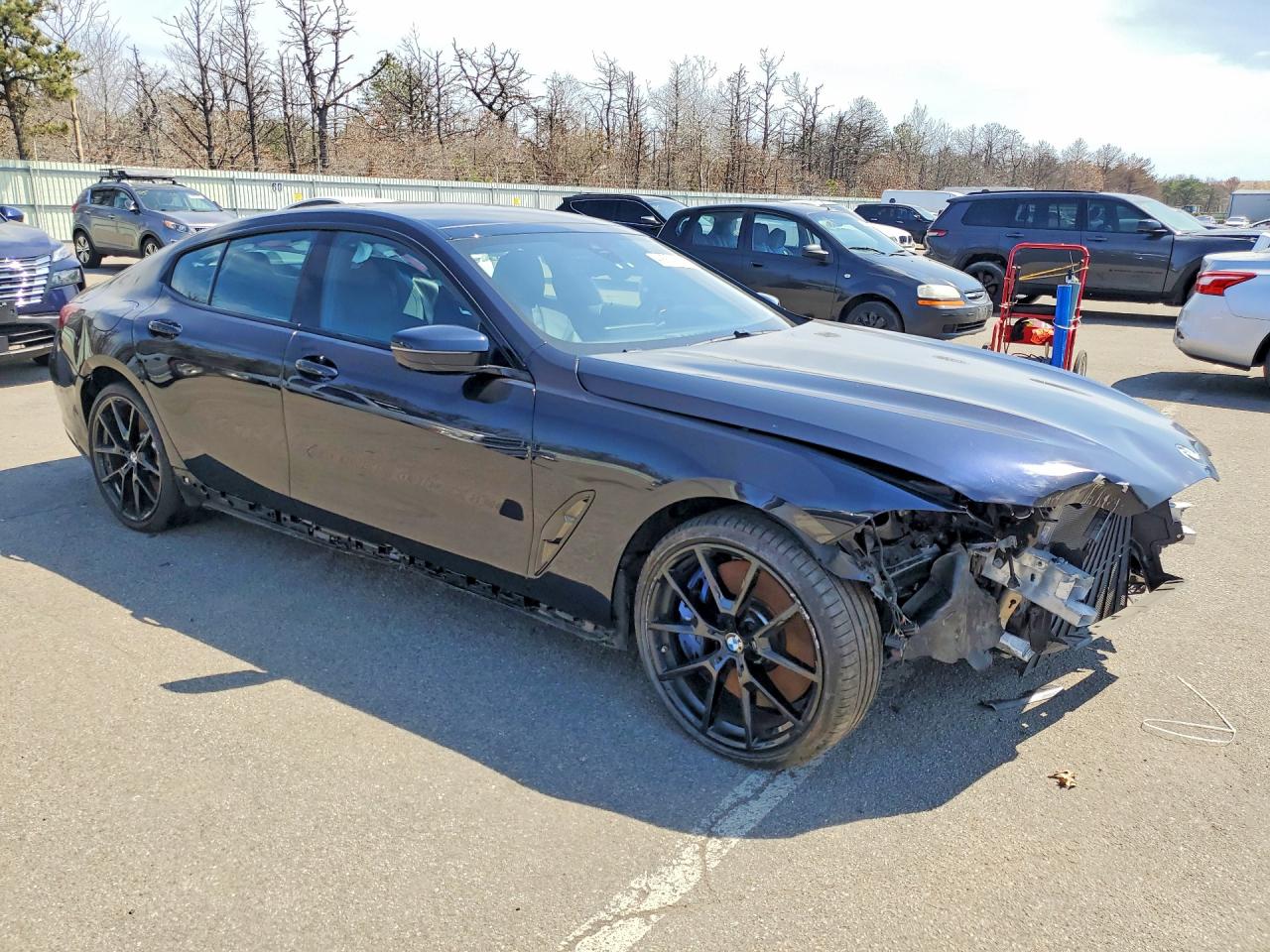 2022 BMW M8 VIN WBAGV8C06NCH89562 photo 4