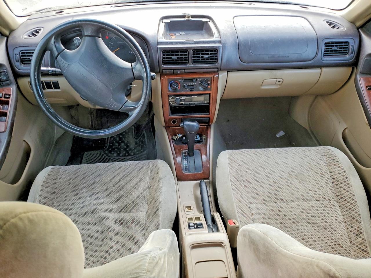 1998 Subaru Forester VIN JF1SF6551WH702410 photo 8