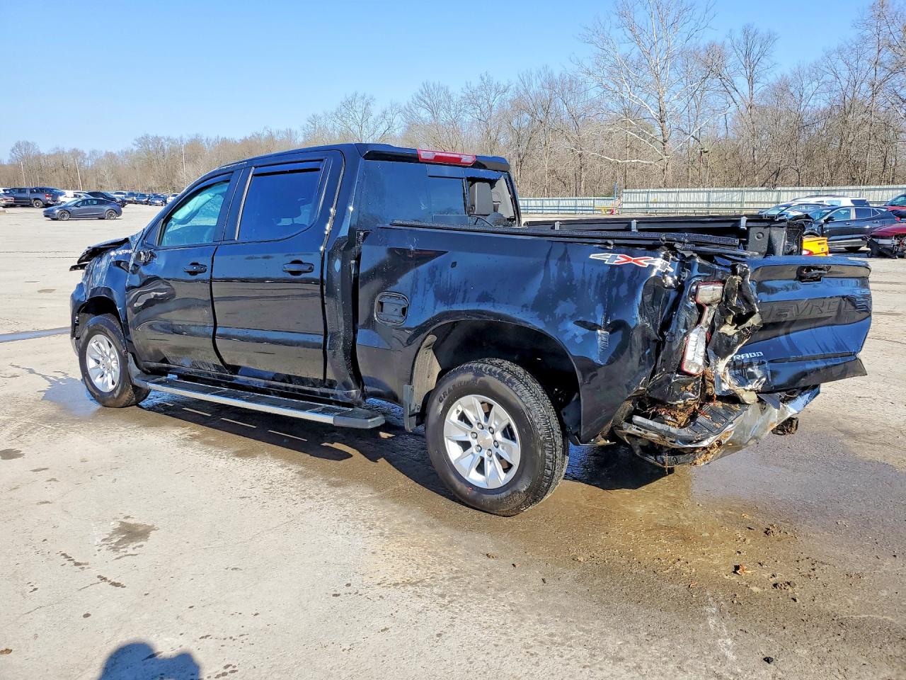 2024 Chevrolet All models VIN 1GCUDDED8RZ137530 photo 2