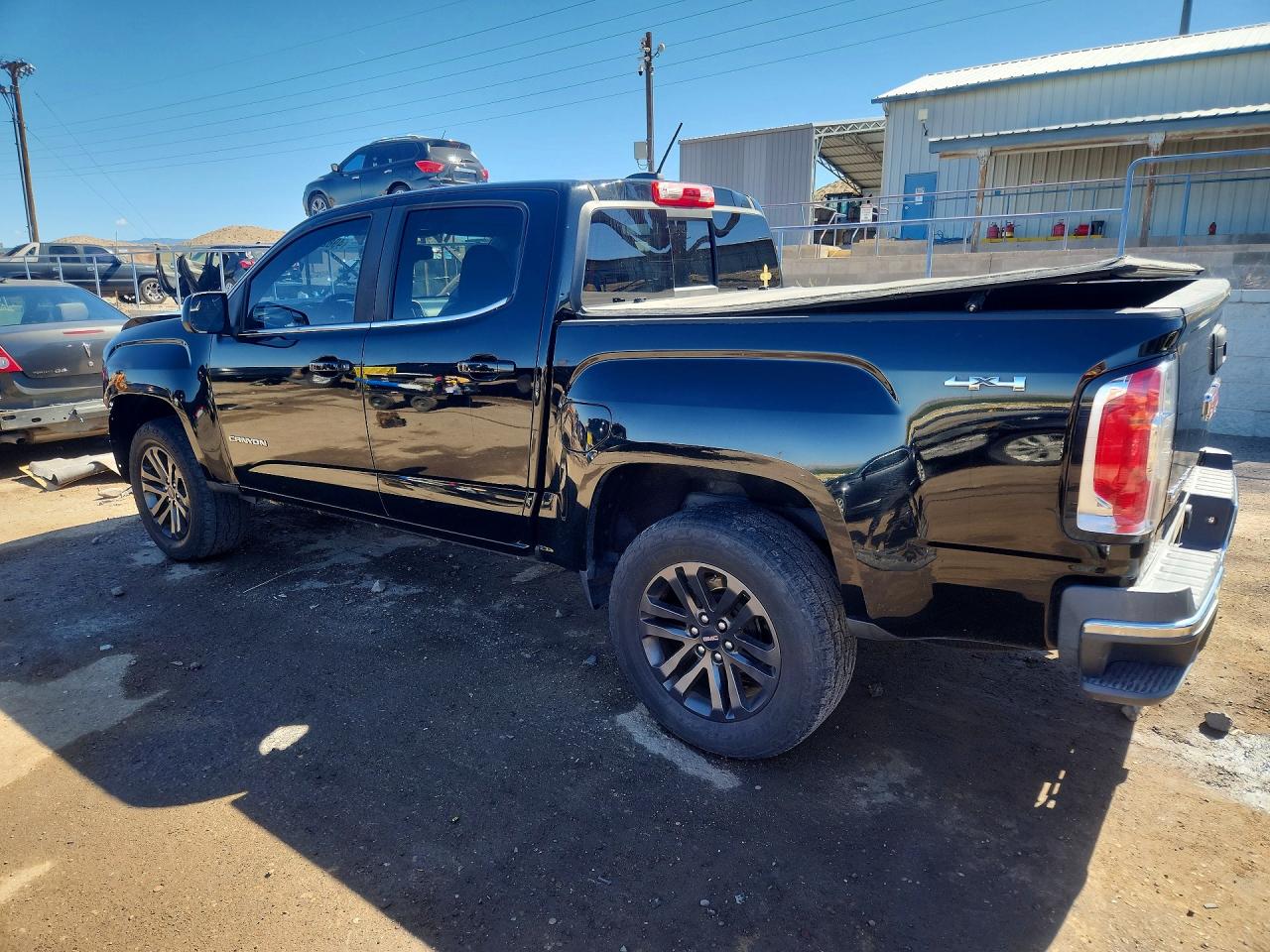 2017 GMC Canyon VIN 1GTG6CEN7H1216016 photo 2