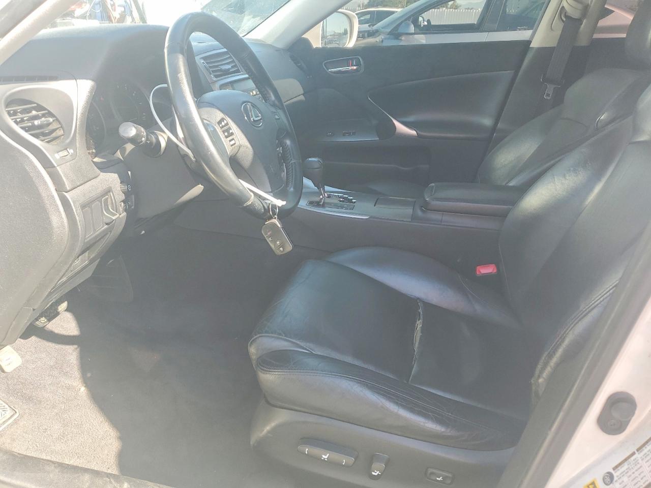 2008 Lexus Is VIN JTHBK262582070101 photo 7