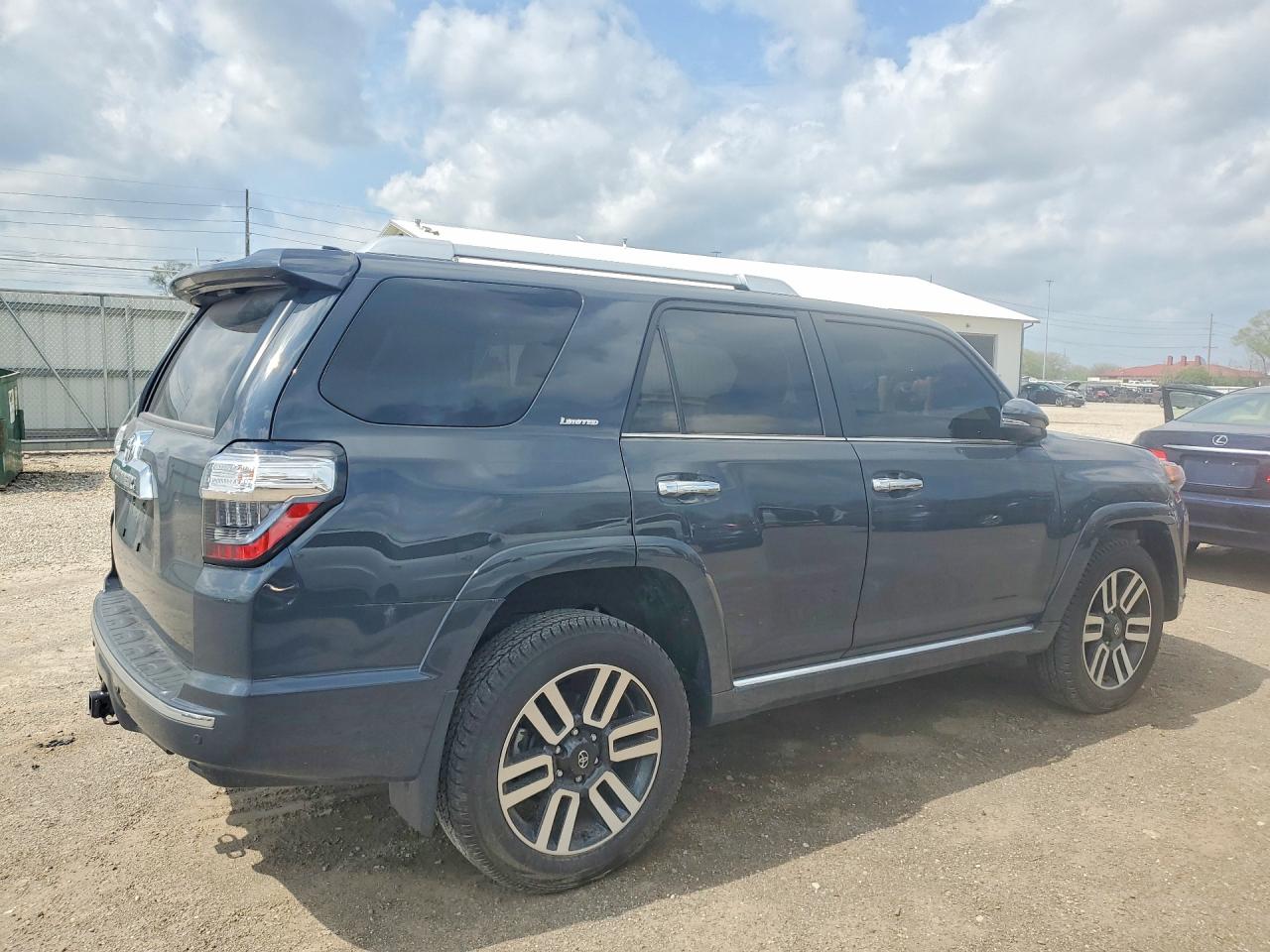 2024 Toyota 4runner VIN JTEKU5JR2R6226053 photo 3