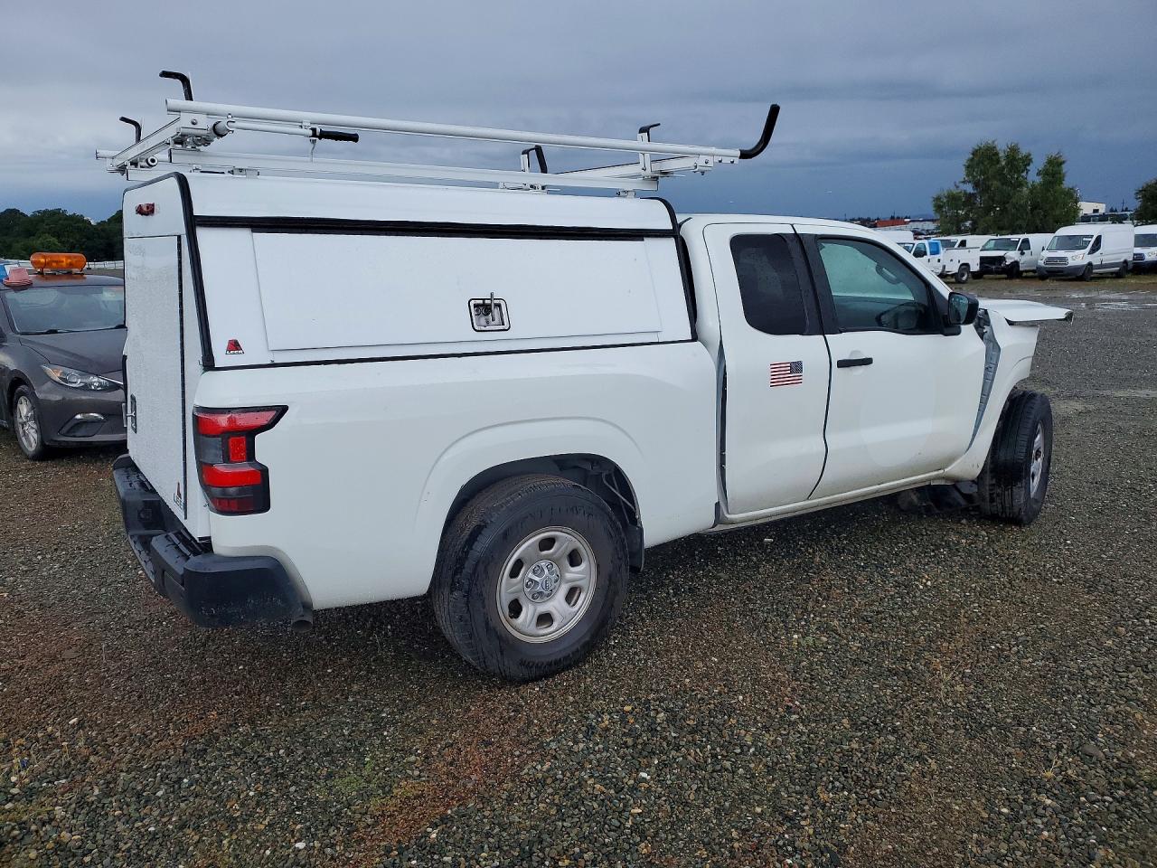 2024 NISS Frontier VIN 1N6ED1CL7RN660233 photo 3