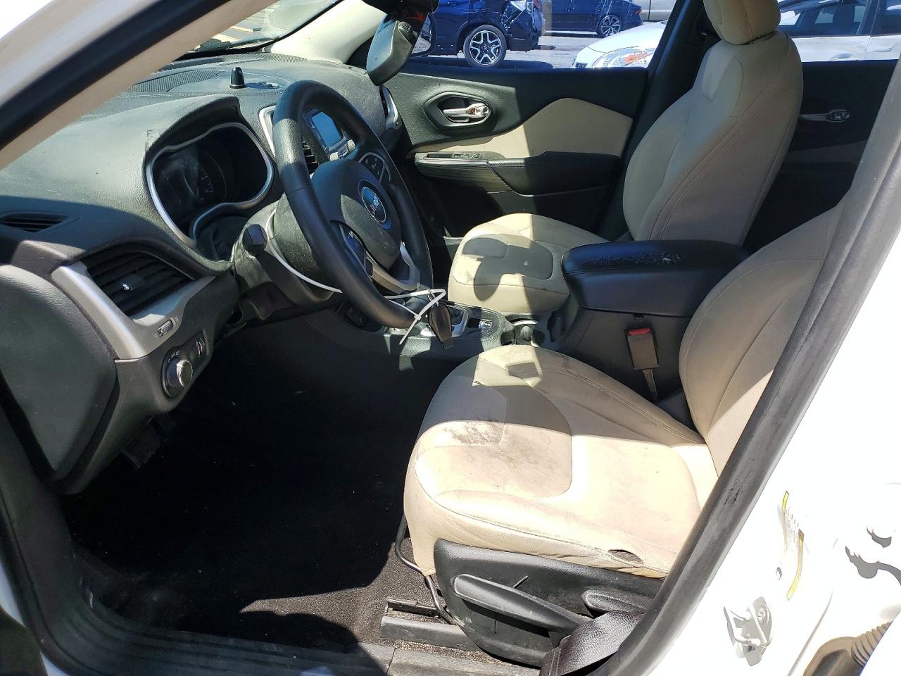 2015 Jeep Grand cher VIN 1C4PJLAB6FW516897 photo 7