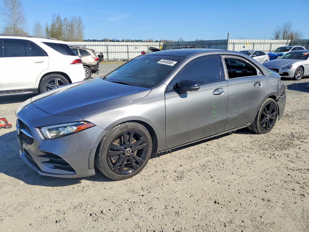 2019 Mercedes-Benz A-class VIN WDD3G4FB1KW013984 photo 1