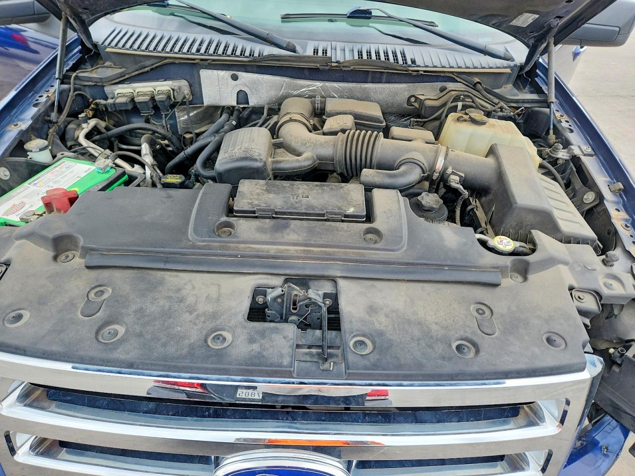 2010 Ford Expedition VIN 1FMJU1J57AEA99215 photo 12