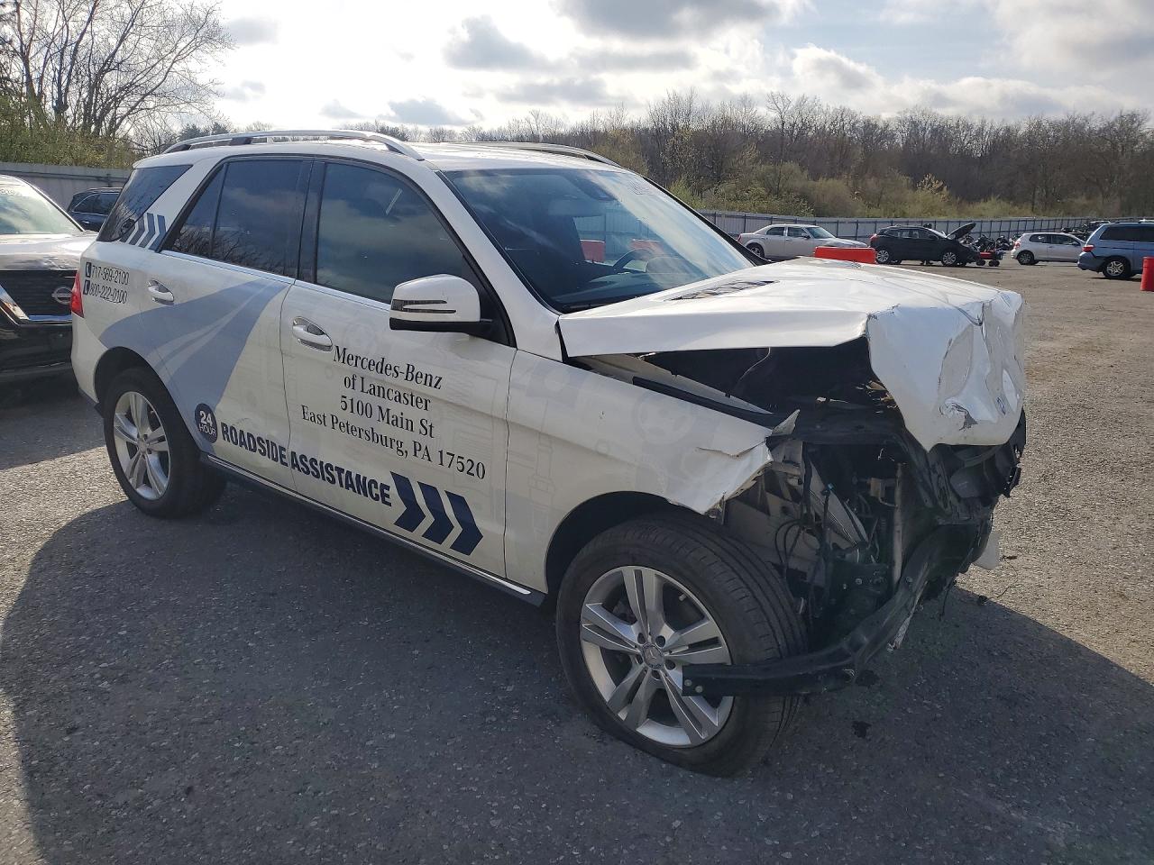 2015 Mercedes-Benz M-class VIN 4JGDA5HBXFA585007 photo 4