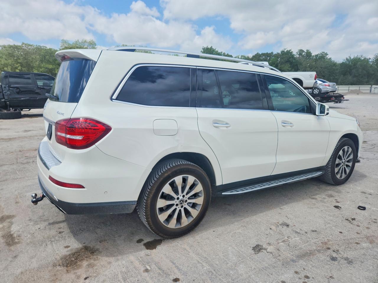 2018 Mercedes-Benz Gls-class VIN 4JGDF6EE0JB074835 photo 3