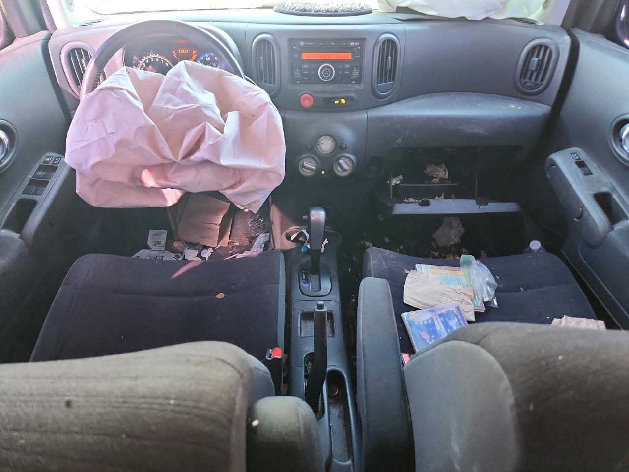 2014 Nissan Cube VIN JN8AZ2KR5ET351174 photo 8