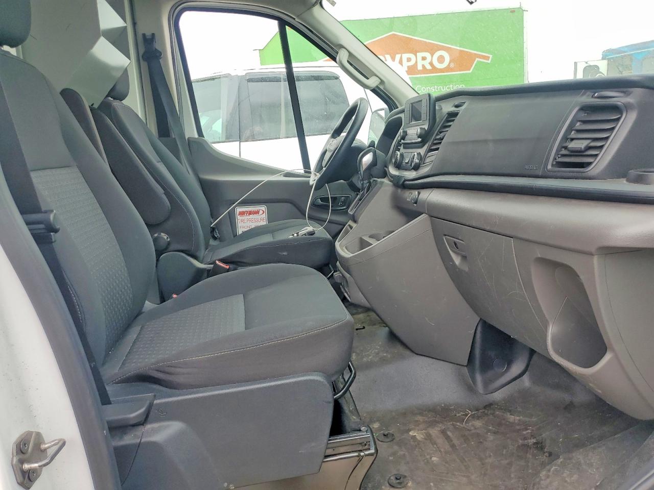 2022 Ford Transit VIN 1FTBR2C80NKA49903 photo 5