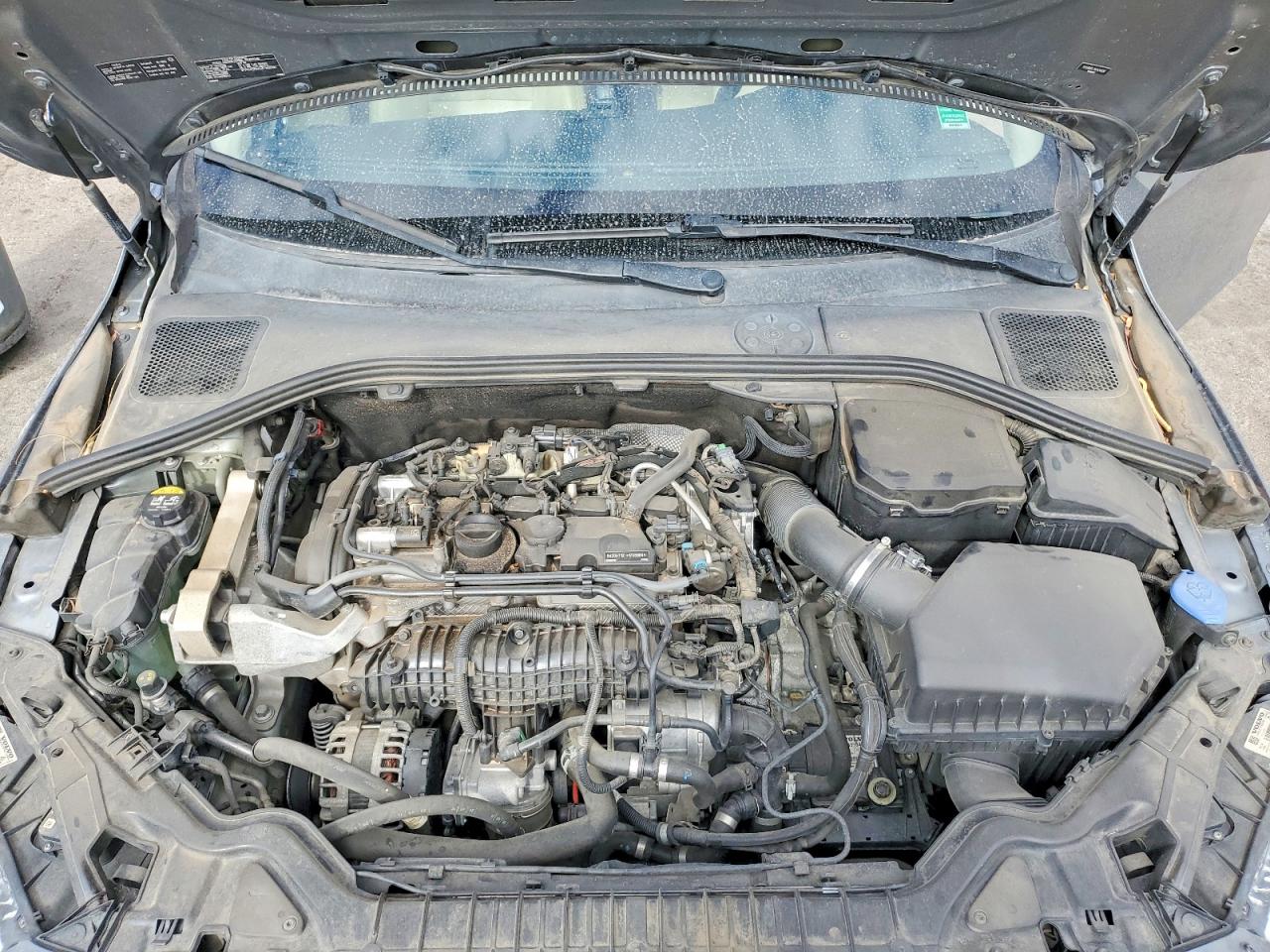 2017 Volv S60 VIN YV126MFL7H2424026 photo 11