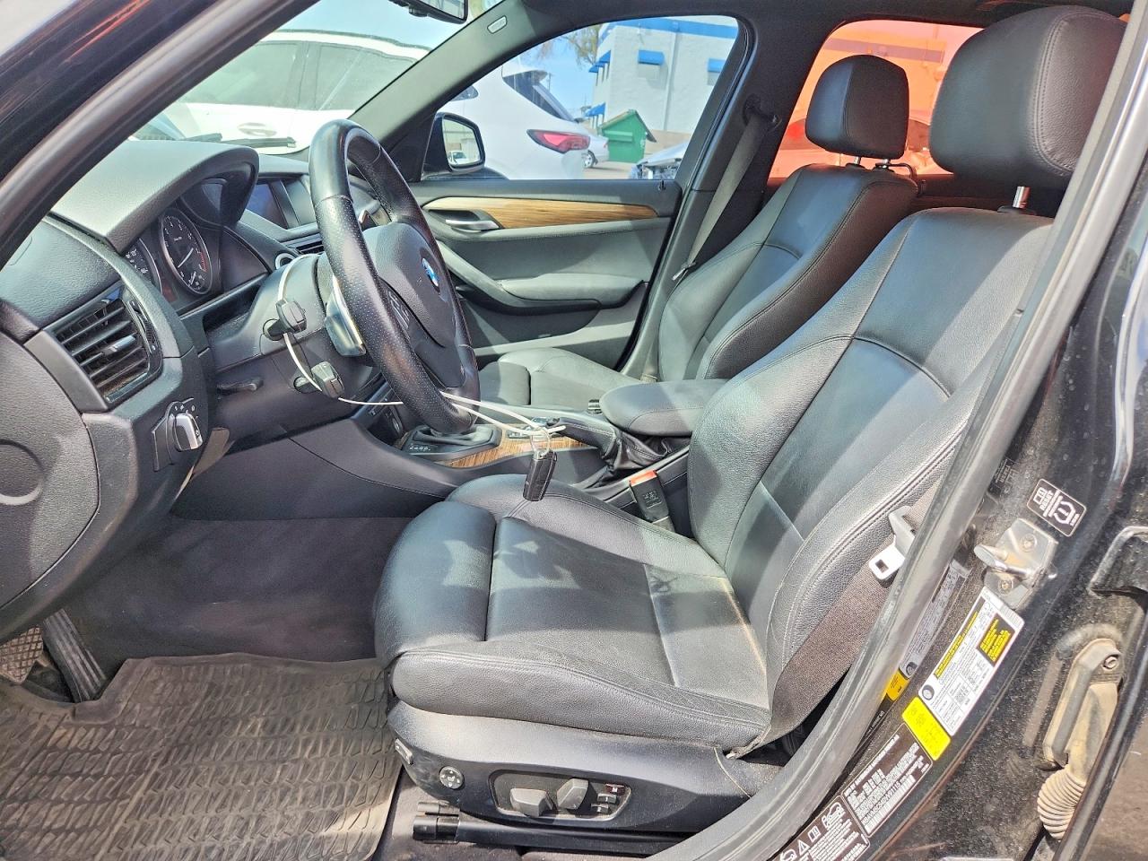 2013 BMW X1 VIN WBAVM5C54DVV91115 photo 7