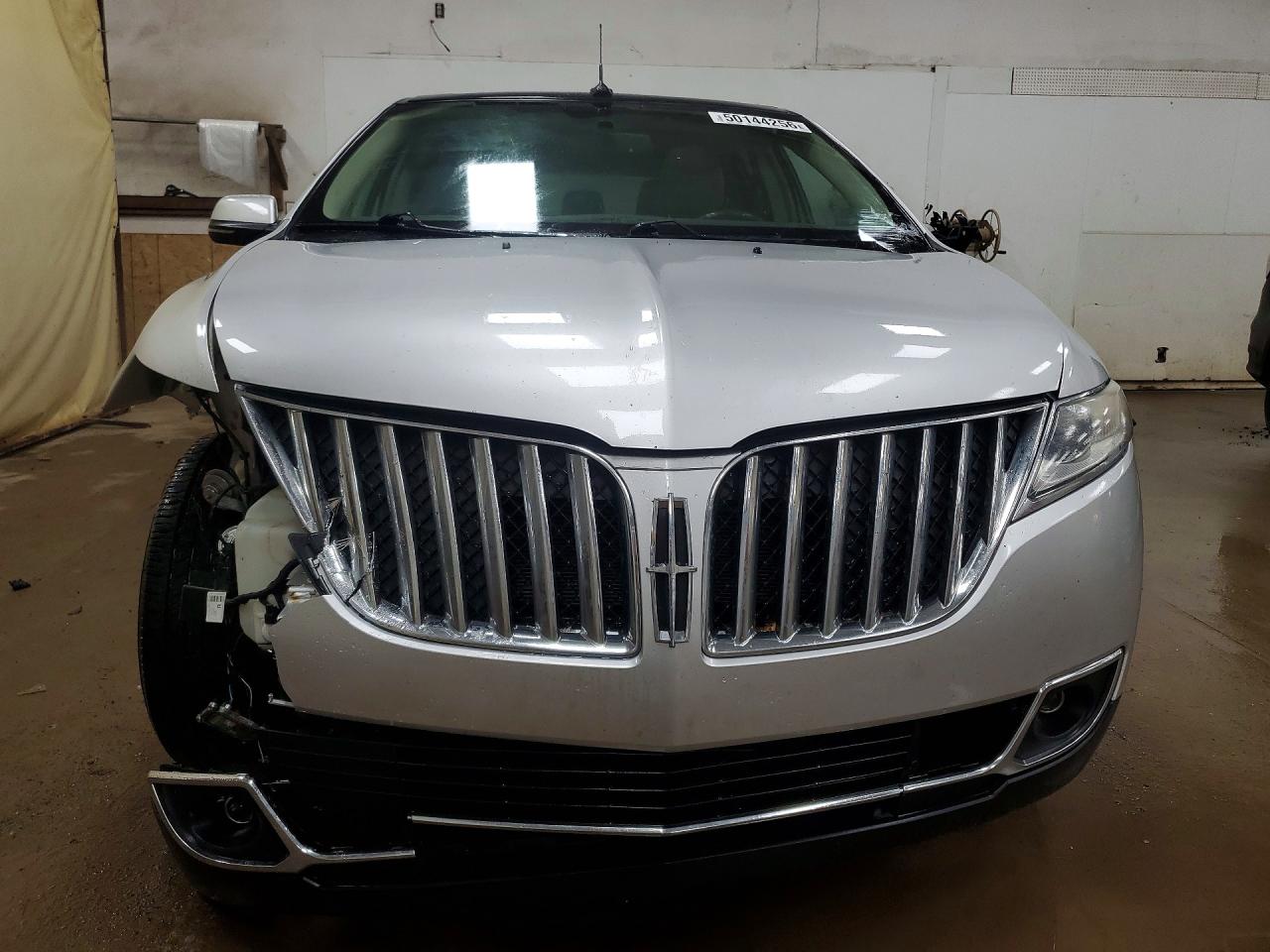 2013 Lincoln Mkx VIN 2LMDJ8JK6DBL17380 photo 5