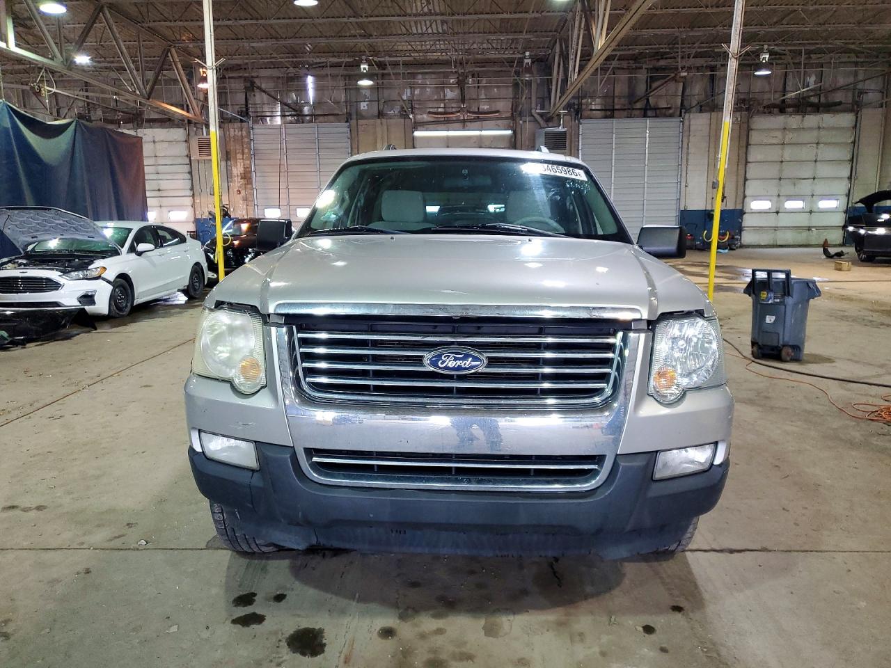 2007 Ford Explorer VIN 1FMEU73887UA97189 photo 5