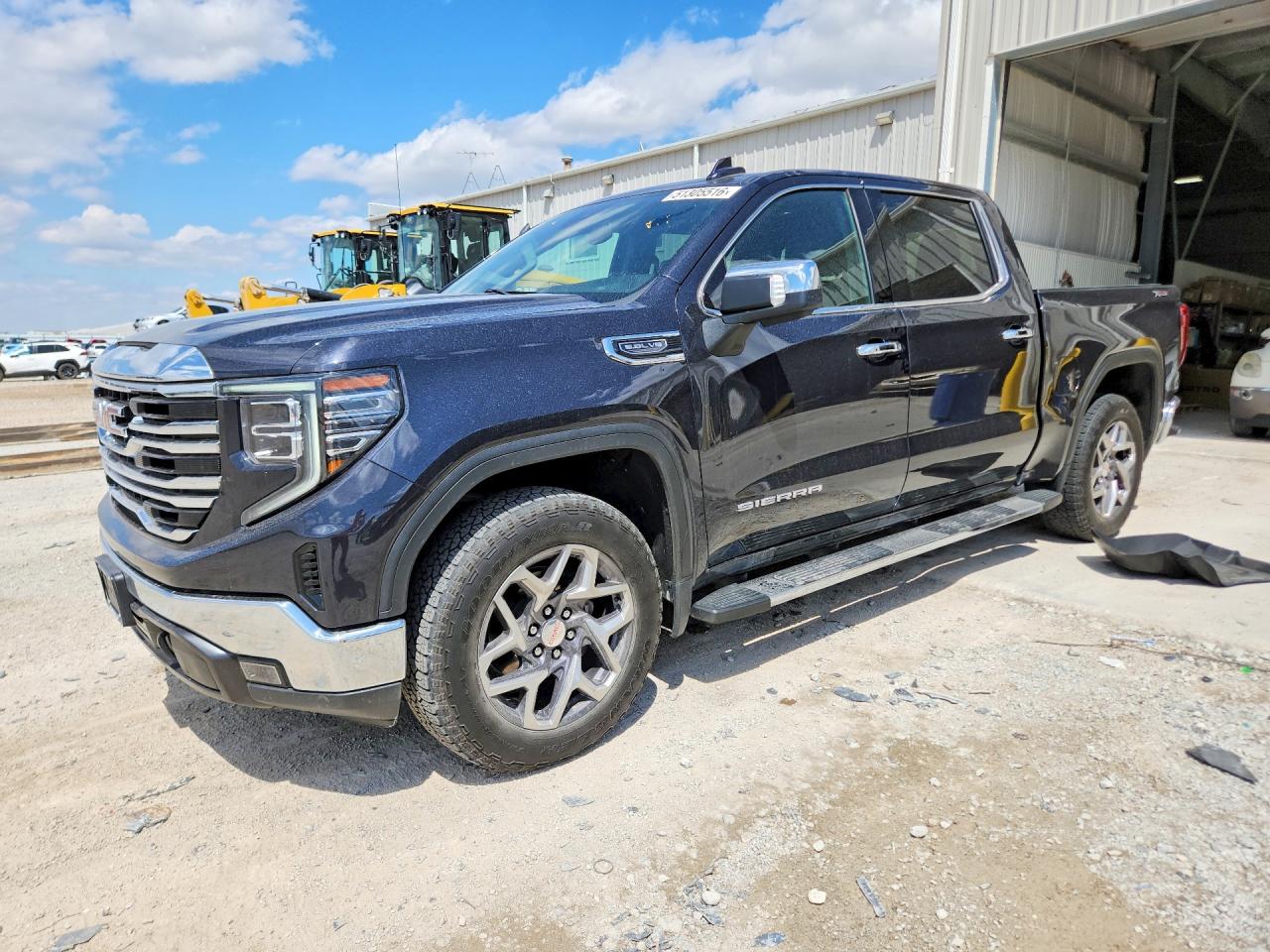 2023 GMC SIERRA VIN 1GTUUDEDXPZ179369 photo 1