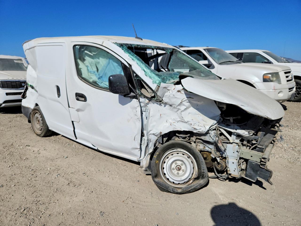 2020 Nissan Nv VIN 3N6CM0KN1LK693732 photo 4