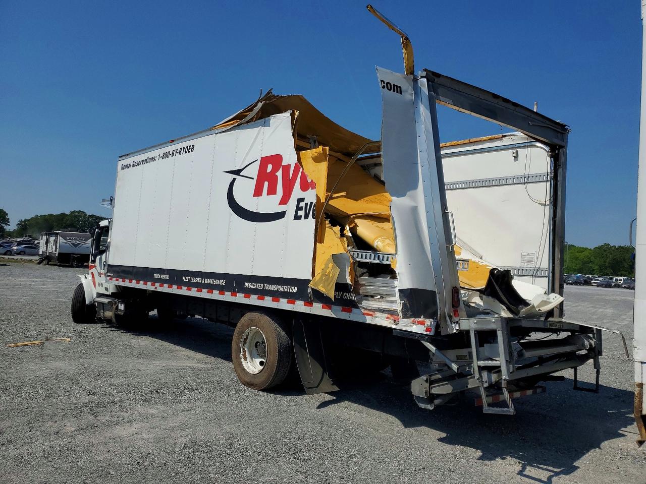 2025 FREIGHTLINER All other VIN 3ALACWFC6SDVR2731 photo 2