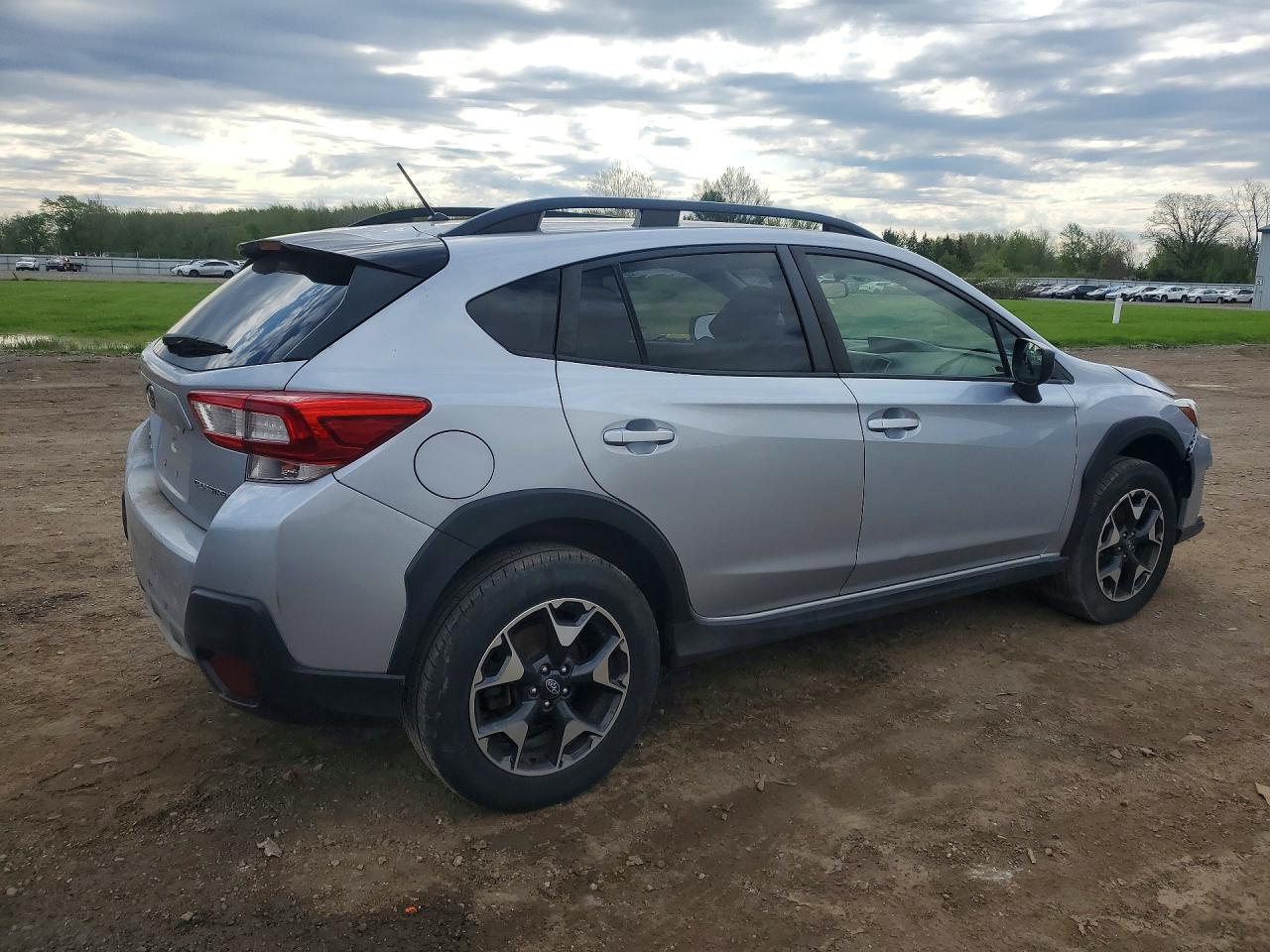 2019 Subaru Crosstrek VIN JF2GTAACXK8340699 photo 3