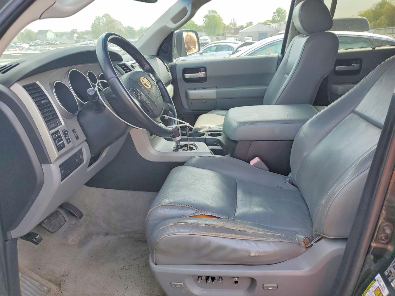 2008 Toyota Sequoia VIN 5TDZY68A88S009795 photo 7