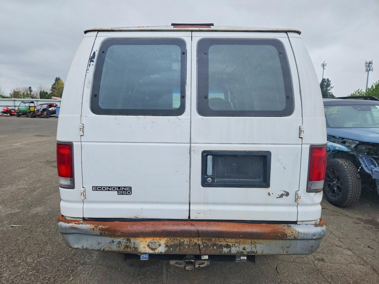 1998 Ford Econoline VIN 1FTPE2429WHB22194 photo 6