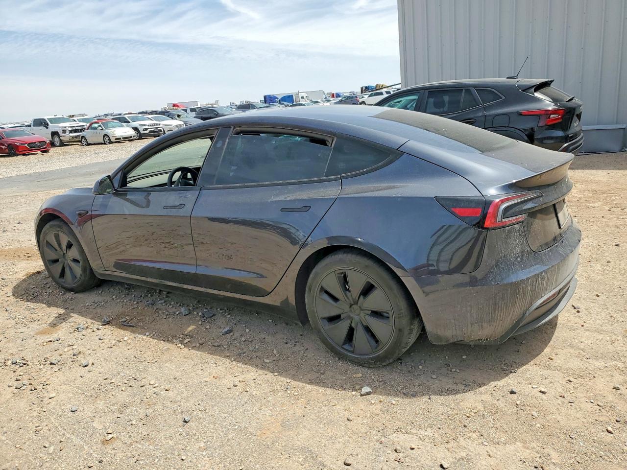 2024 Model 3 VIN 5YJ3E1EB9RF738330 photo 2