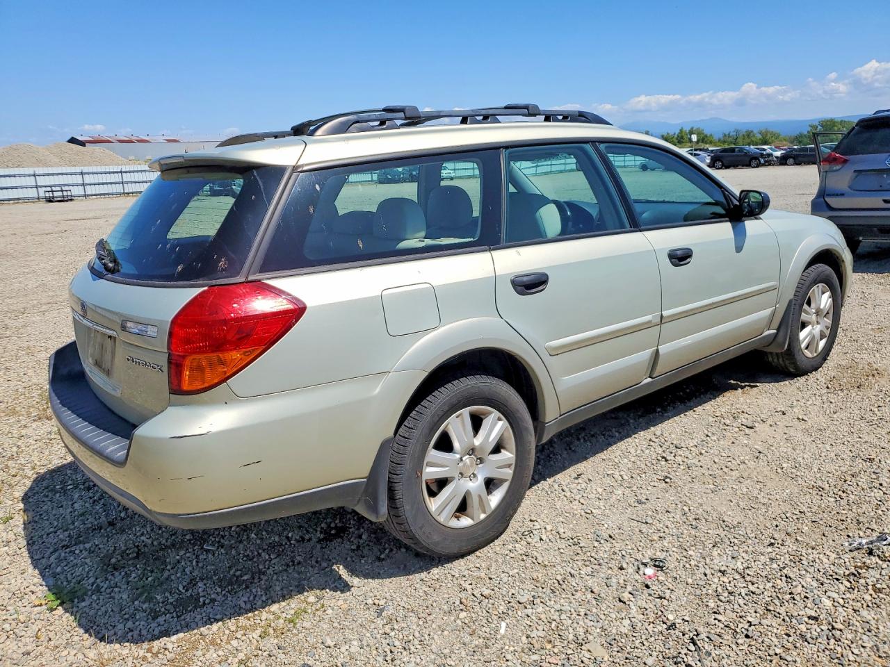 2005 Subaru LEGACY VIN 4S4BP61C357306720 photo 3