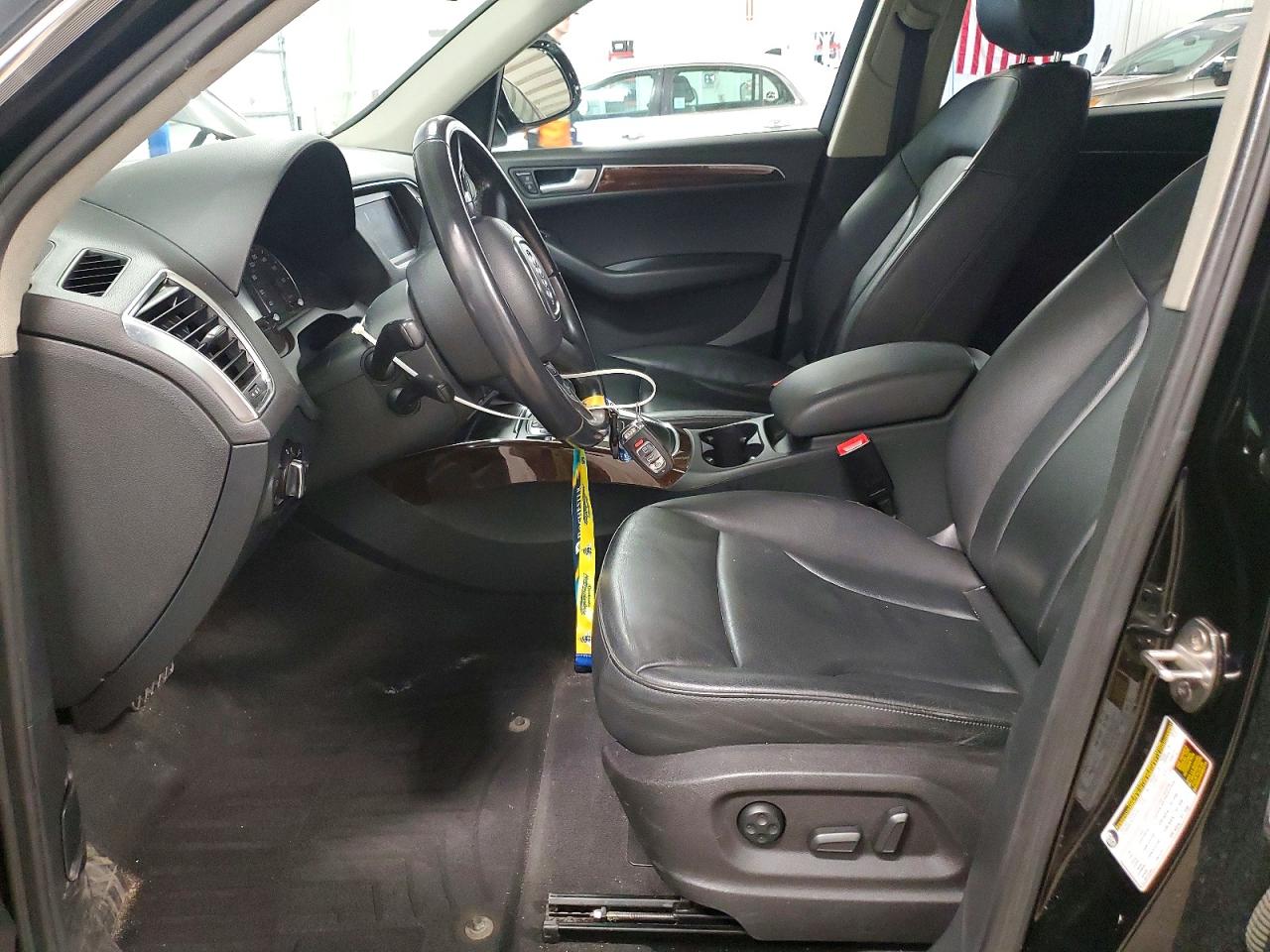 2012 Q5 VIN WA1LFAFP3CA048669 photo 7