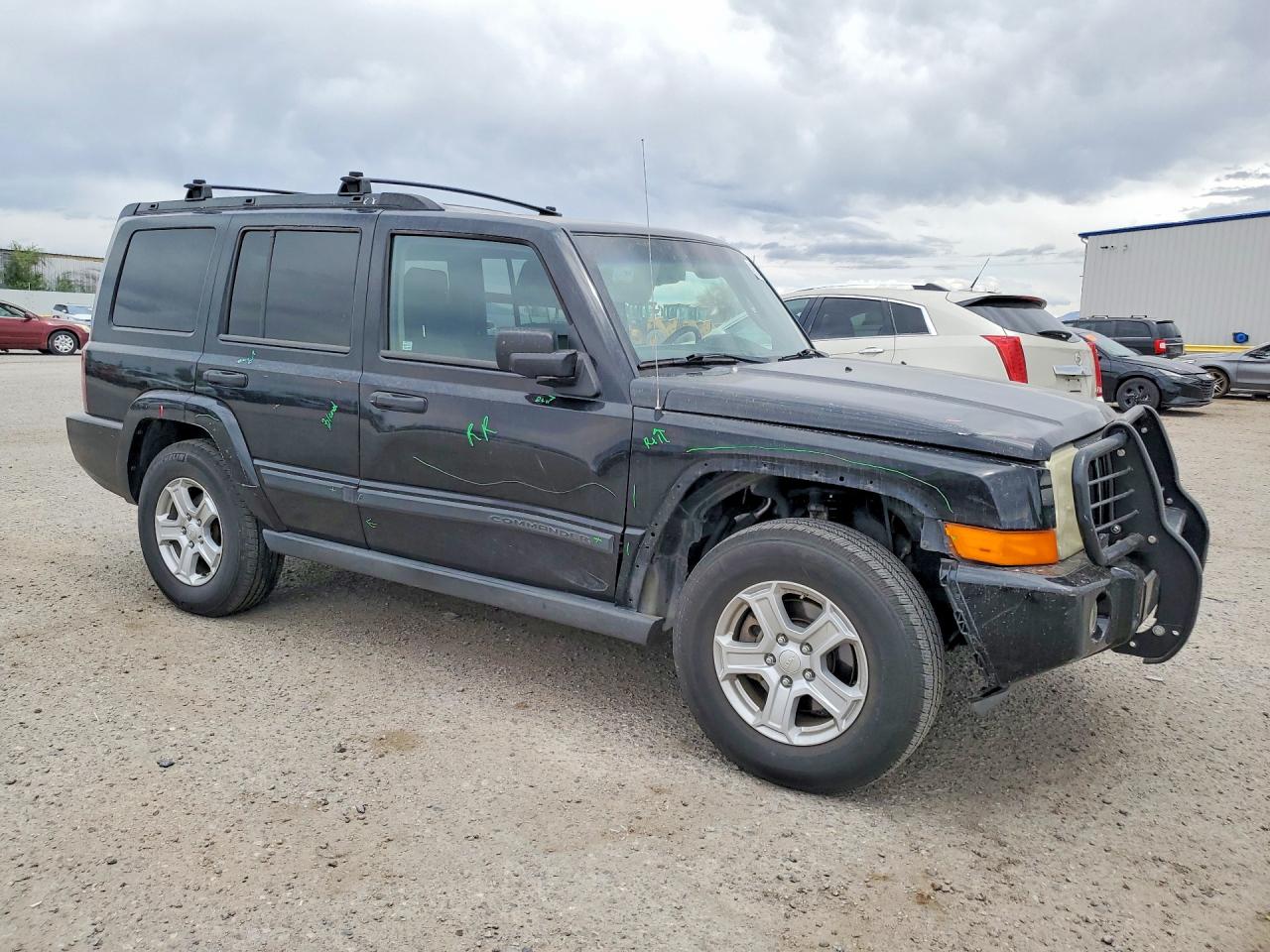 2006 Jeep Commander VIN 1J8HH48NX6C253619 photo 4