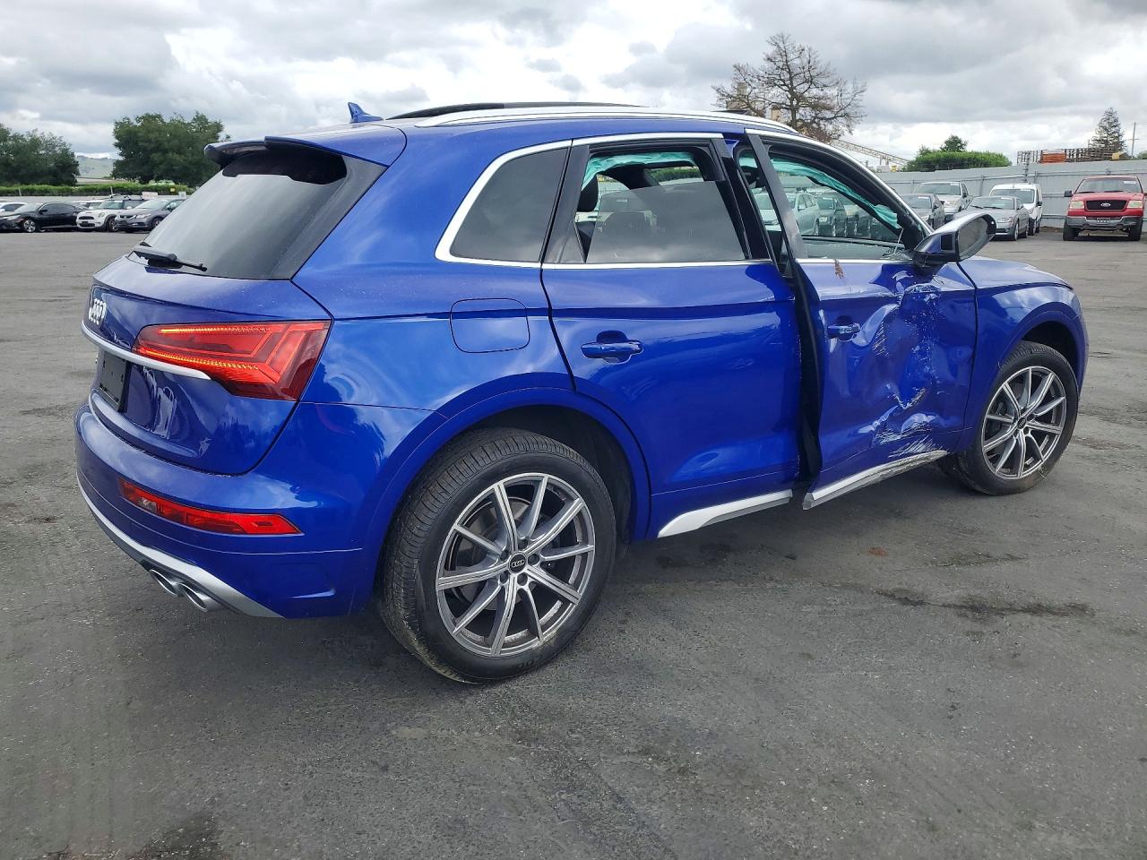 2022 Audi Sq5 VIN WA1A4AFY5N2092160 photo 3