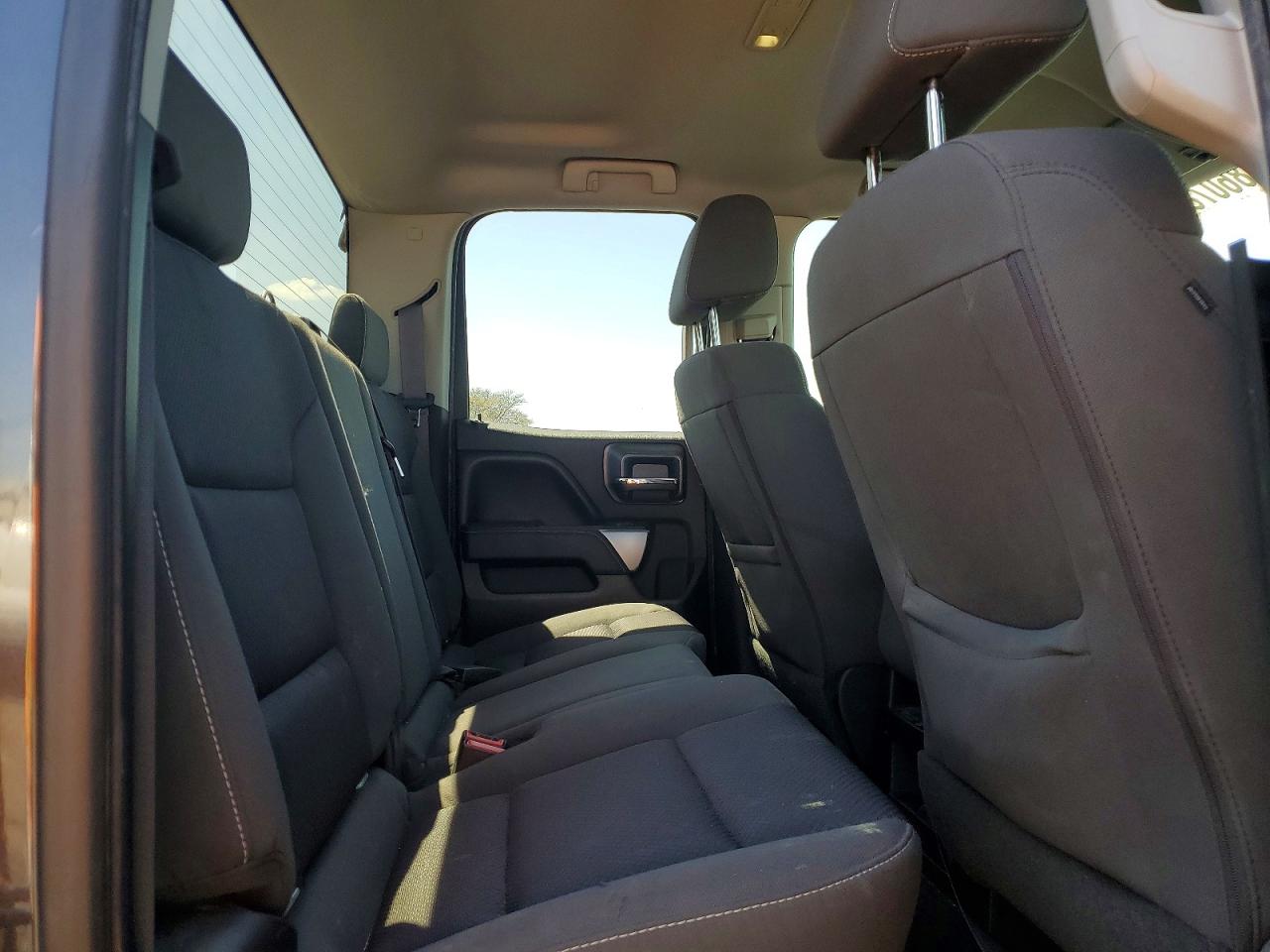 2016 Chev Silverado VIN 1GCVKREH9GZ150567 photo 10