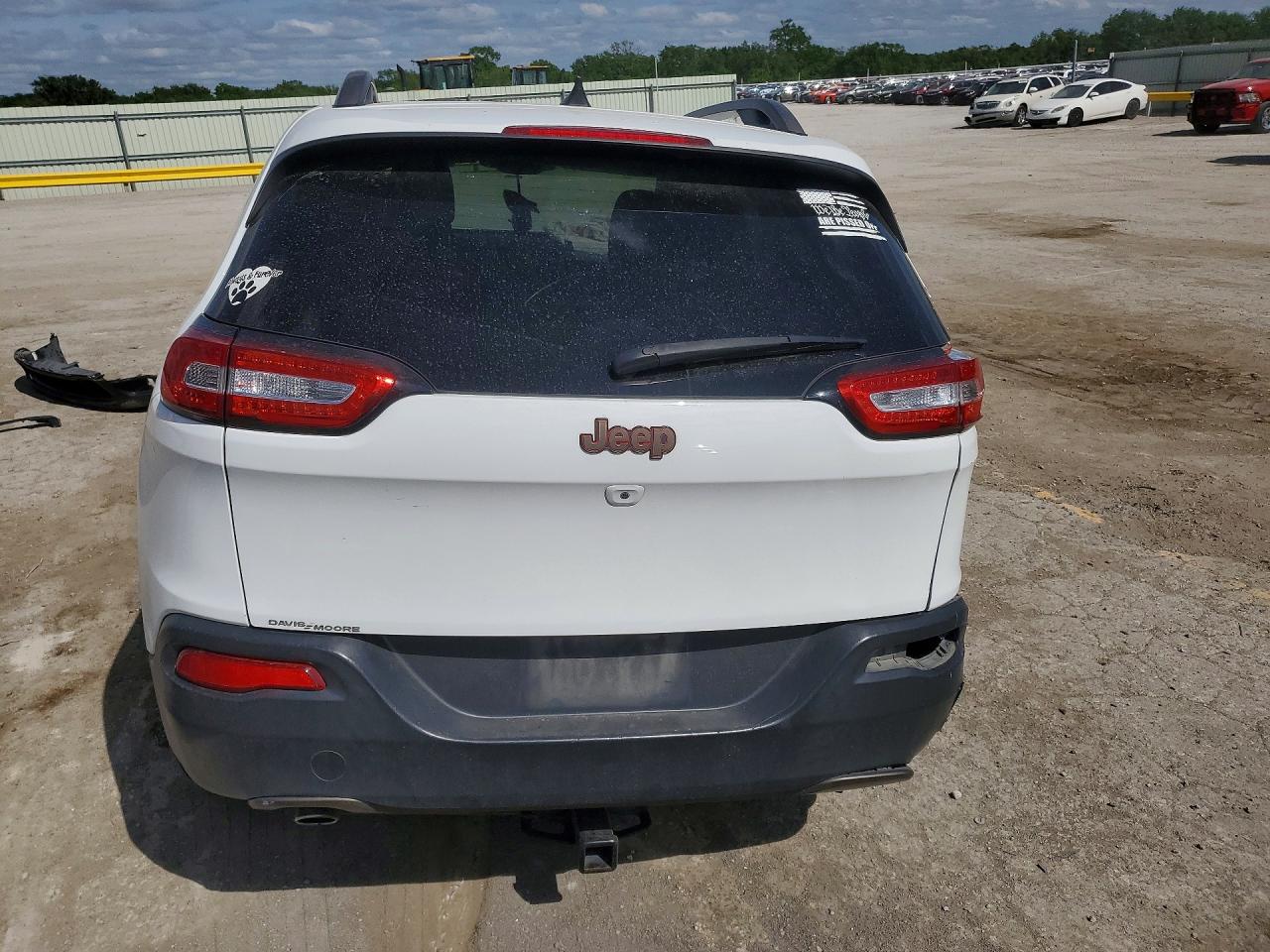 2017 Jeep Grand cher VIN 1C4PJLCB1HW573542 photo 6