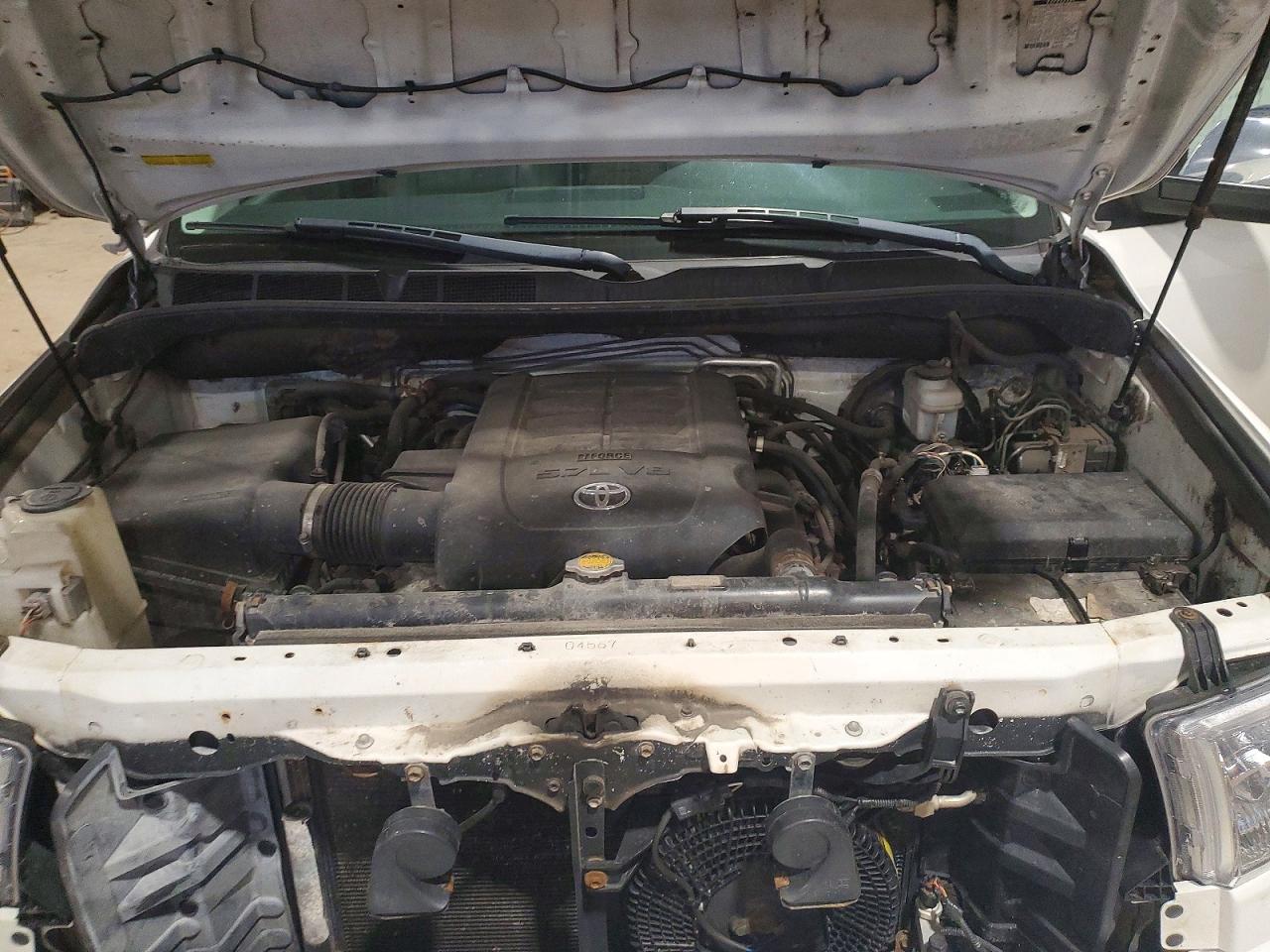 2012 Toyota Sequoia VIN 5TDDY5G1XCS059340 photo 12