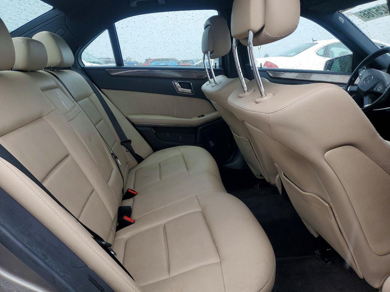 2010 MERCEDES-BENZ E-class VIN WDDHF5GB6AA048691 photo 10