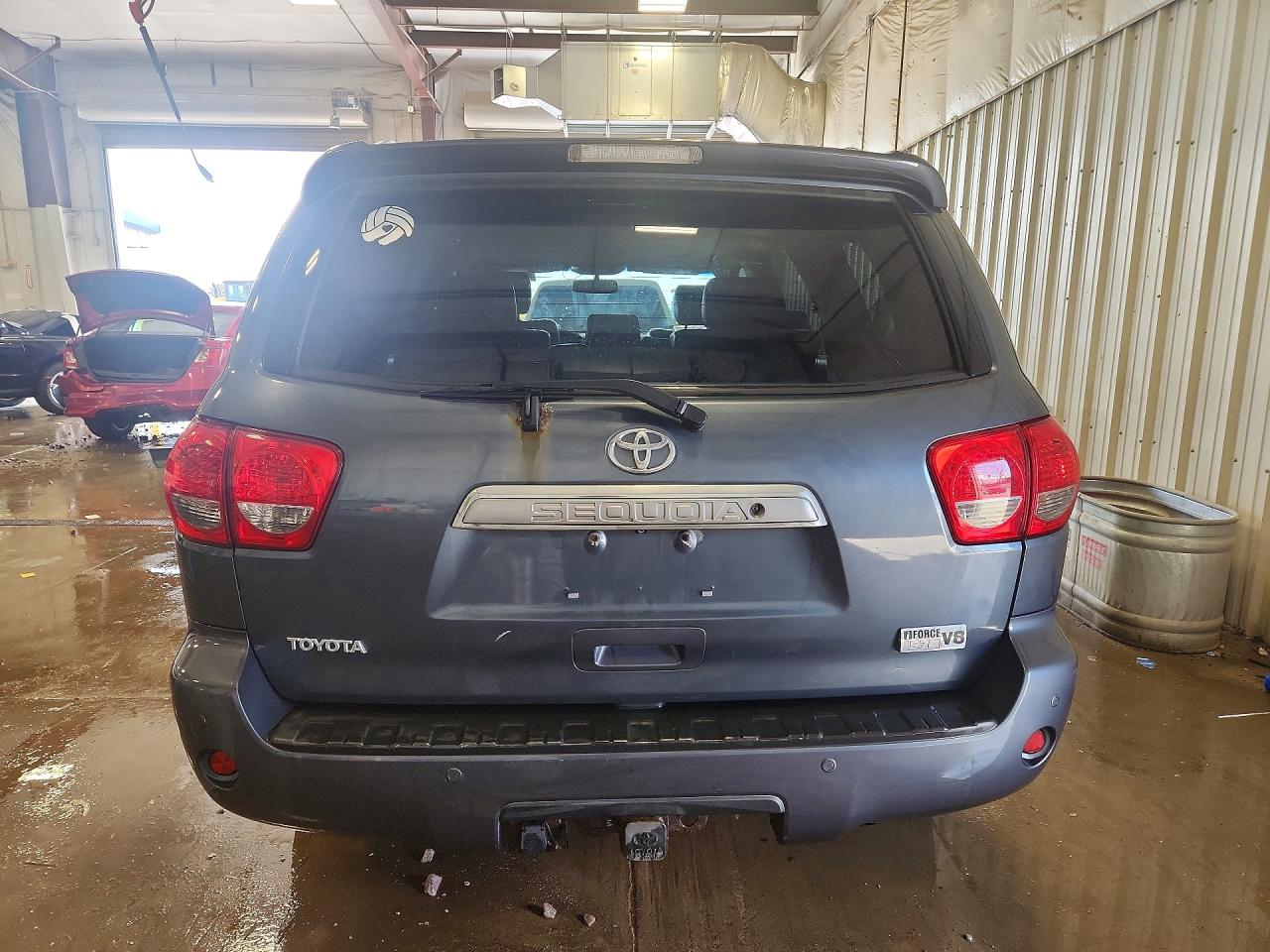 2008 Toyota Sequoia VIN 5TDBY68AX8S018645 photo 6