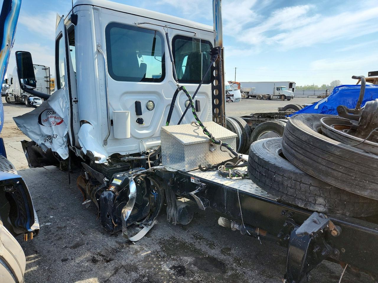 2021 FREIGHTLINER All other VIN 3AKJHLDVXMSMP6763 photo 9