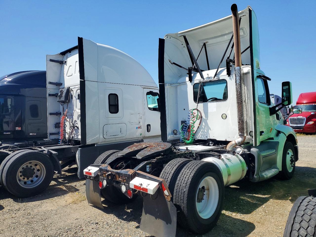 2015 PETERBILT All other VIN 1XPBA48X7FD299355 photo 4